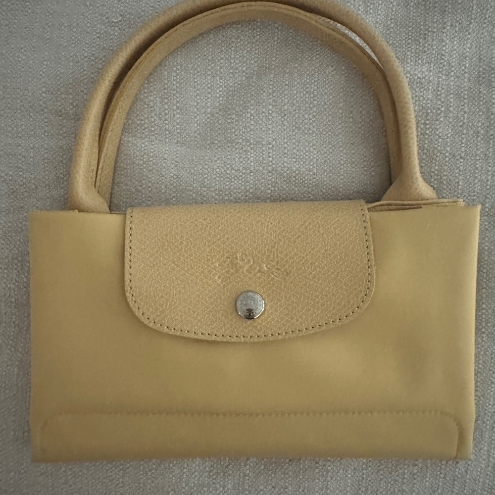 NWT Longchamp yellow Le Pliage Bag - medium -